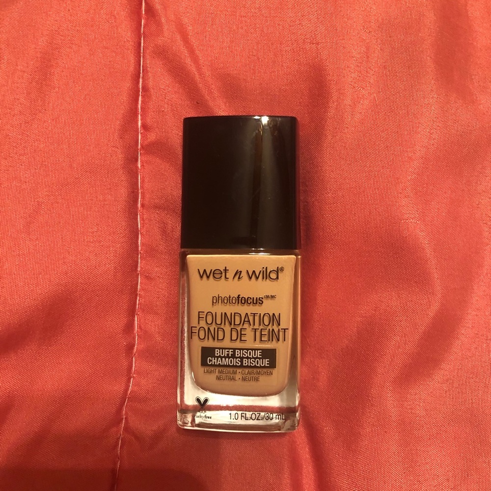 NEW Wet & Wild Foundation